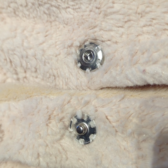 Widgeon Adorable Faux Fur Coat Size 2T - Picture 7 of 8